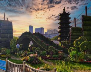 《淮水安瀾》——淮安廣場主題綠雕